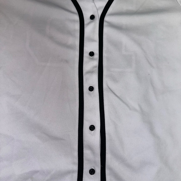 Button-down Oversized Jersey - US S - Unisex - Black - White - Forever 21 - Picture 4 of 11